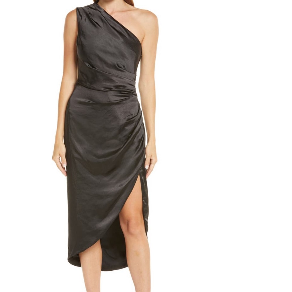 Elliatt Cassini Dress